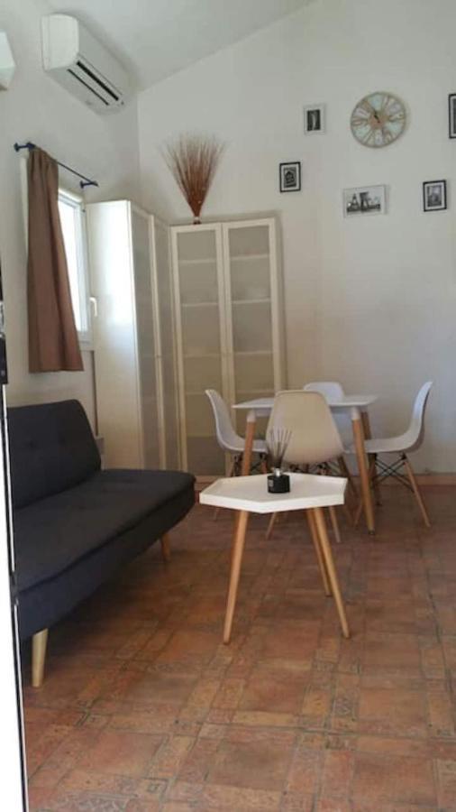 Le Jardin Des Alpilles Villa Eyguières Екстериор снимка